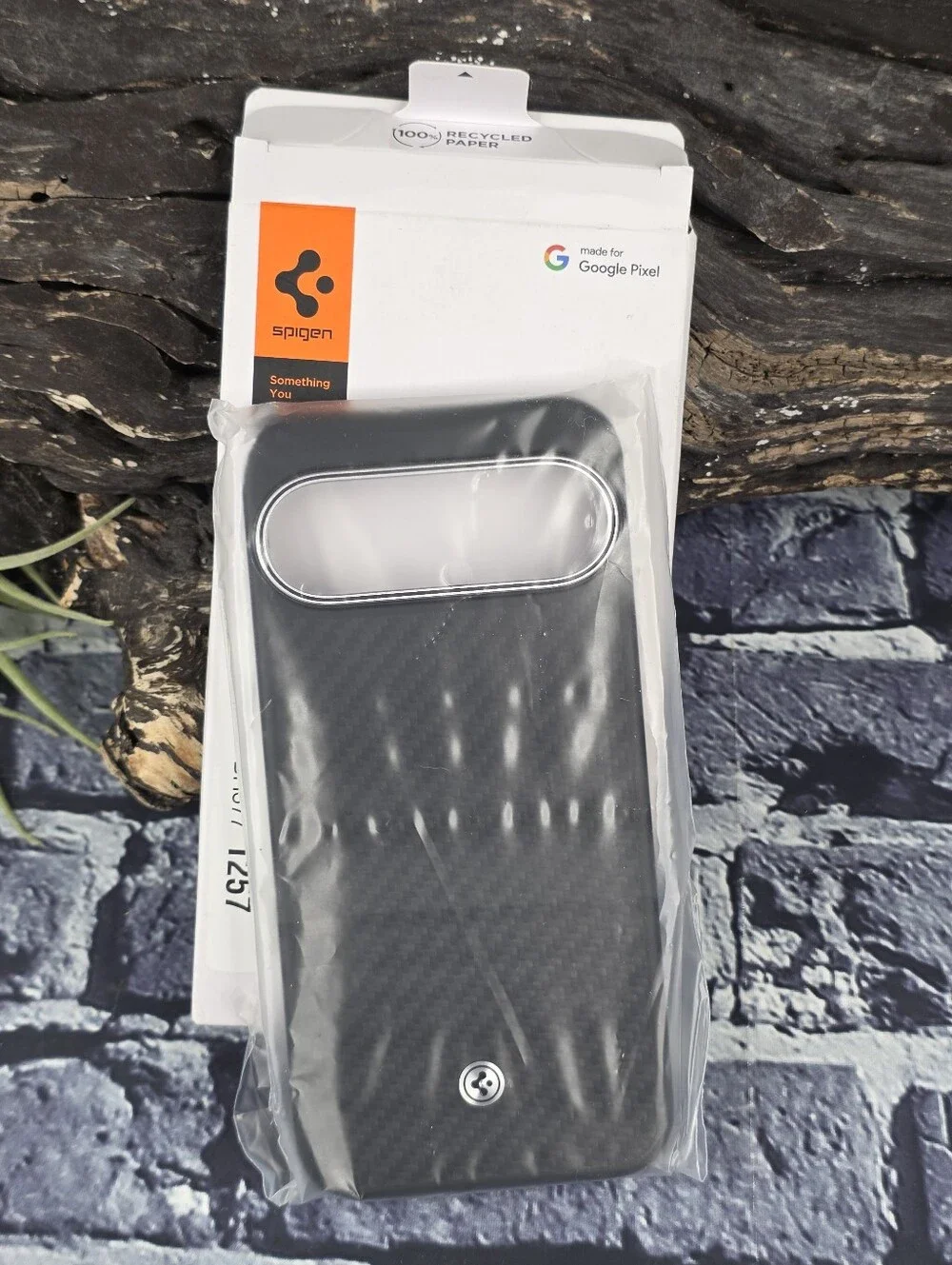 Spigen go out